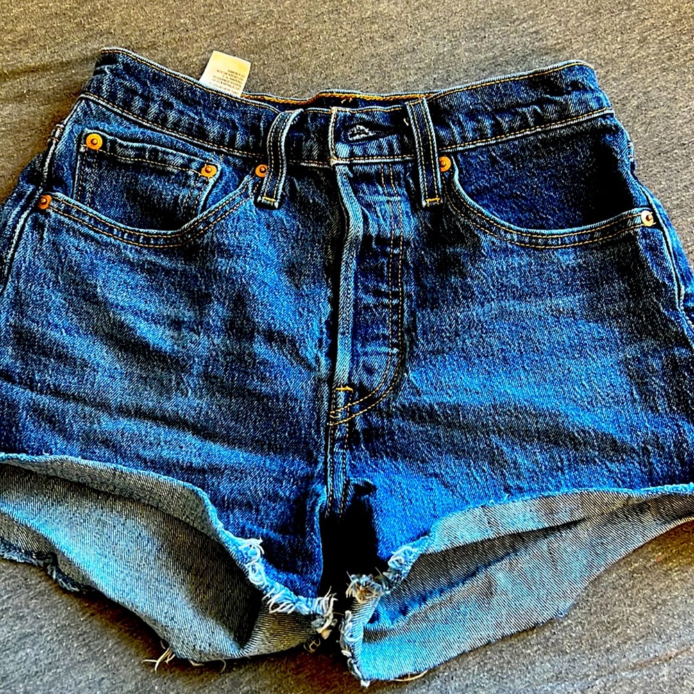 Levi shorts